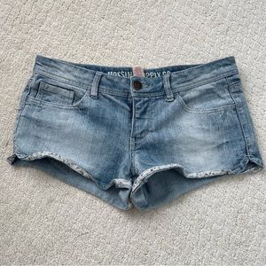 Low rise shorts
